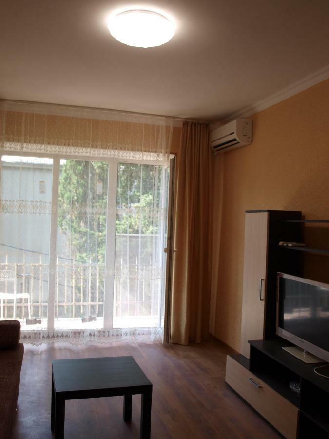 Sun Family Апартаменты Gagra Luaran gambar